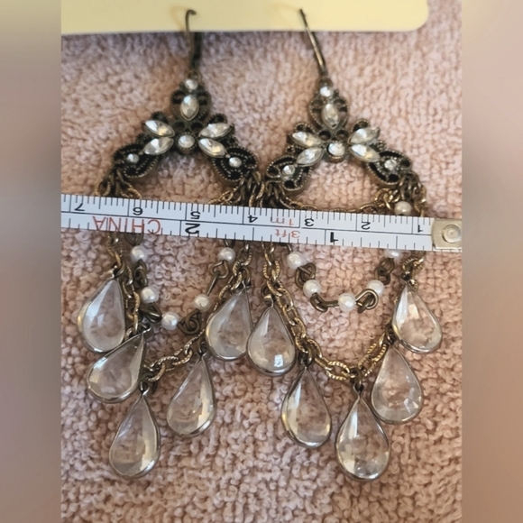Vintage‎ Chandelier Earrings with Filigree Design (Pierced) - Picture 11 of 11